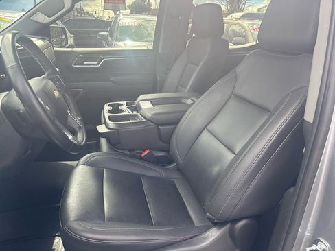 Used 2023 Chevrolet Silverado 1500 LT w/ Safety Package image 8