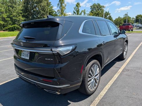 Used 2026 Buick Enclave Avenir w/ Super Cruise Package AWD/4WD image 27