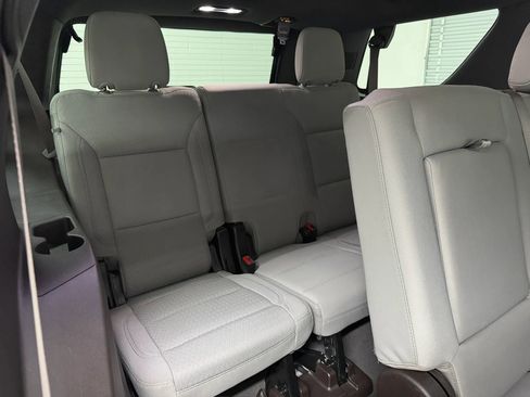 Used 2023 Chevrolet Tahoe LS RWD image 14