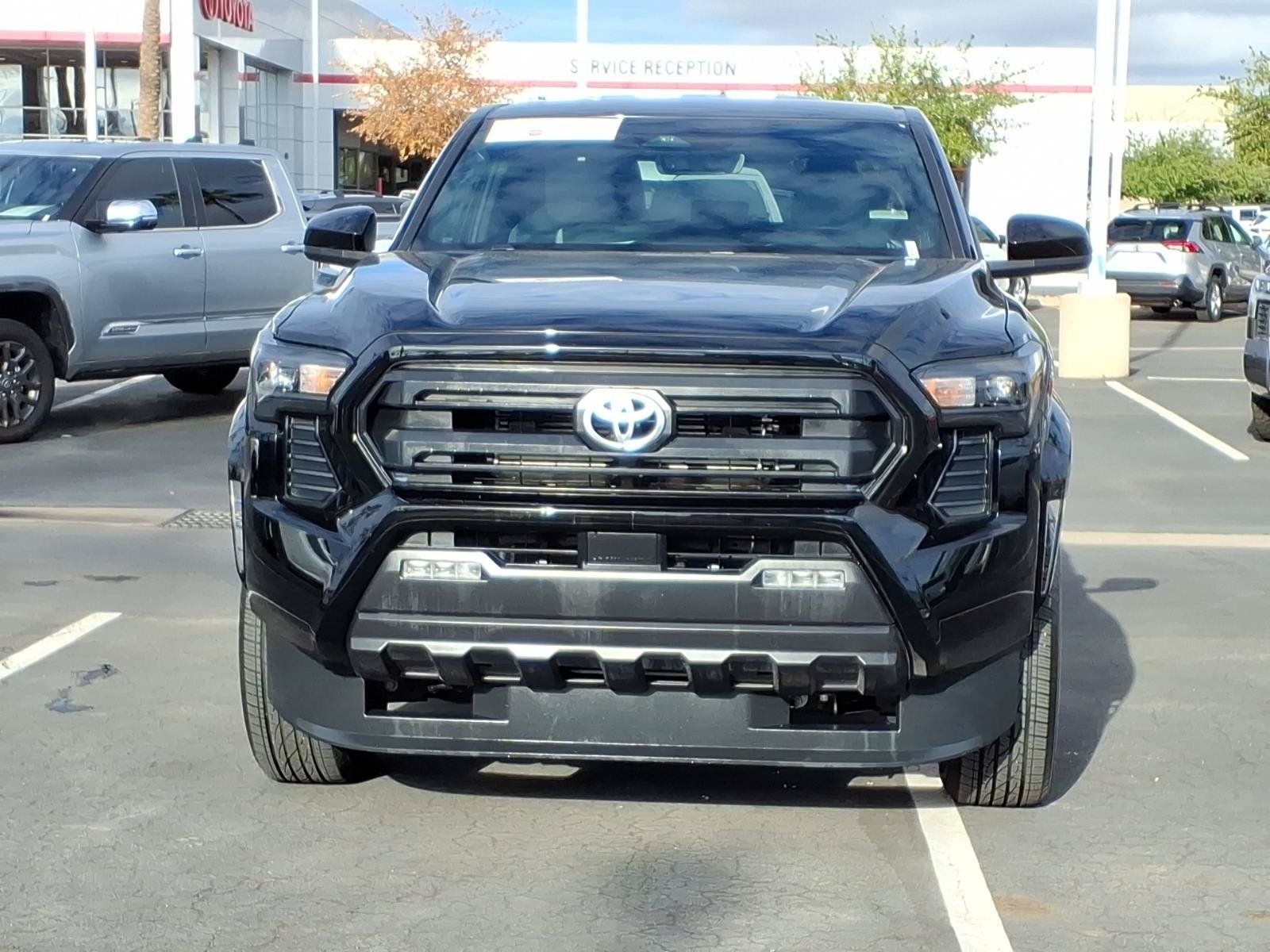 Certified 2025 Toyota Tacoma SR5 AWD/4WD image 2