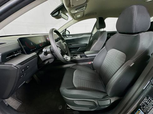 Used 2025 Kia K5 LXS image 13