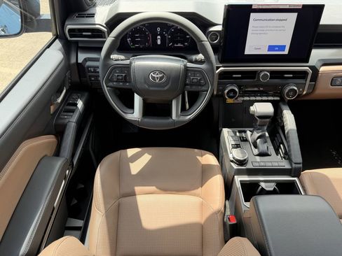 New 2026 Toyota 4Runner Limited AWD/4WD image 13
