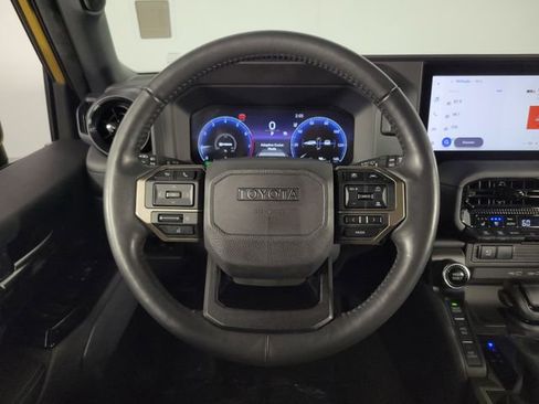 Used 2024 Toyota Land Cruiser image 20