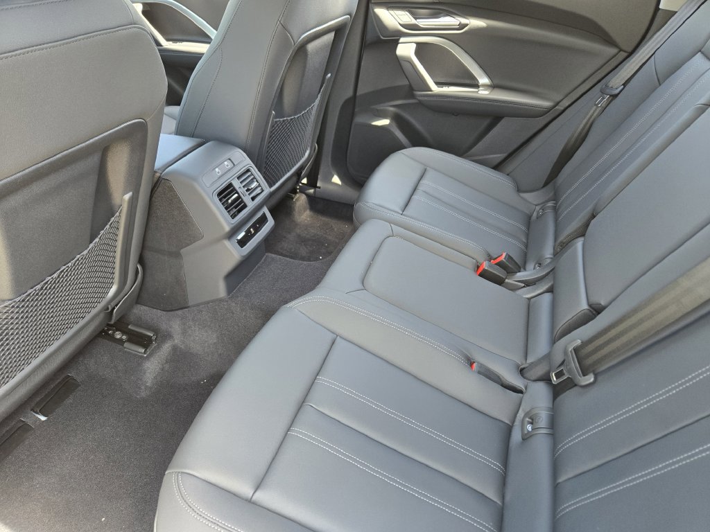 New 2026 Audi Q5 Premium Plus w/ Premium Plus AWD/4WD image 35