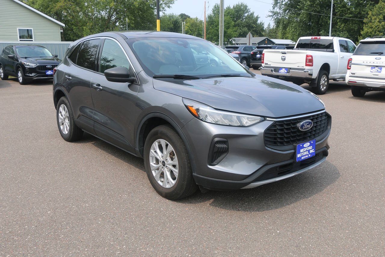 Used 2024 Ford Escape Active AWD/4WD image 11
