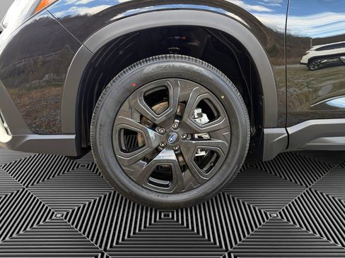 New 2025 Subaru Ascent Bronze Edition image 9