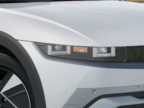 New 2026 Hyundai Ioniq 5 SEL AWD/4WD image 9