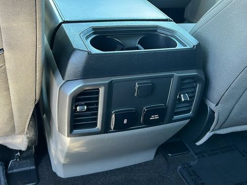 Certified 2018 Ford F250 XLT w/ XLT Premium Package AWD/4WD image 9