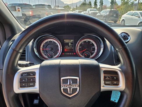 Used 2017 Dodge Grand Caravan GT FWD image 20