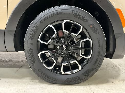 Used 2022 Hyundai Santa Cruz SEL Premium w/ Cargo Package image 10