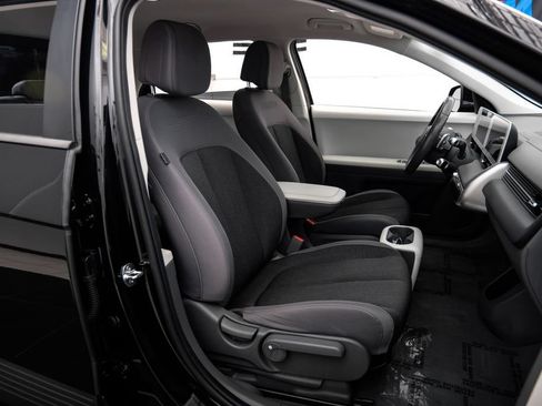 Used 2024 Hyundai Ioniq 5 SEL RWD image 42
