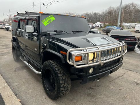 Used 2005 HUMMER H2 w/ Preferred Equipment Group image 11