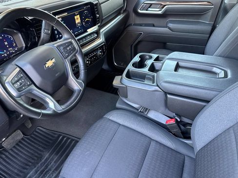 Certified 2025 Chevrolet Silverado 1500 LT RWD image 10