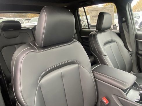 New 2025 Jeep Grand Cherokee Limited image 31