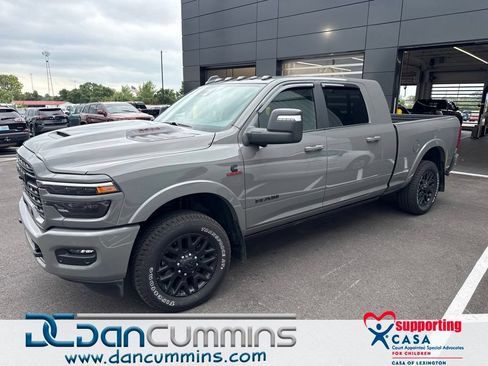 Used 2026 RAM 2500 Limited AWD/4WD image 1