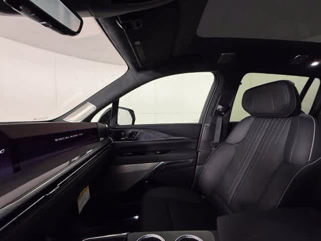 New 2026 Cadillac Escalade IQ Sport 2 w/ LPO, ONYX Package AWD/4WD image 18