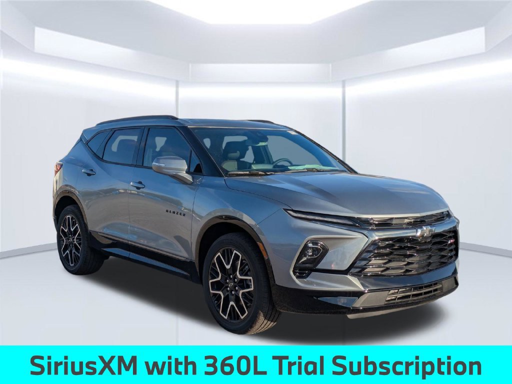 Used 2026 Chevrolet Blazer RS FWD image 9