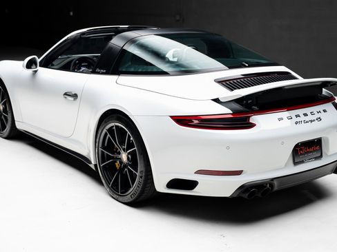 Used 2019 Porsche 911 Targa 4S image 25