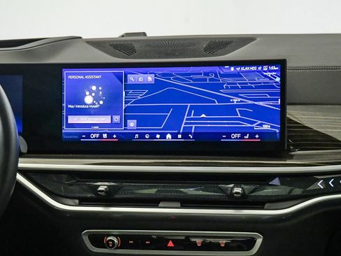 Used 2024 BMW X7 xDrive40i AWD/4WD image 14
