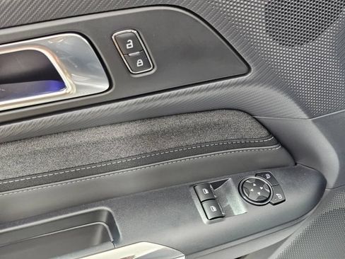 Used 2025 Ford Mustang GT RWD image 19