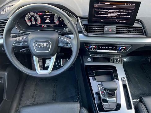Used 2025 Audi Q5 2.0T Premium image 16