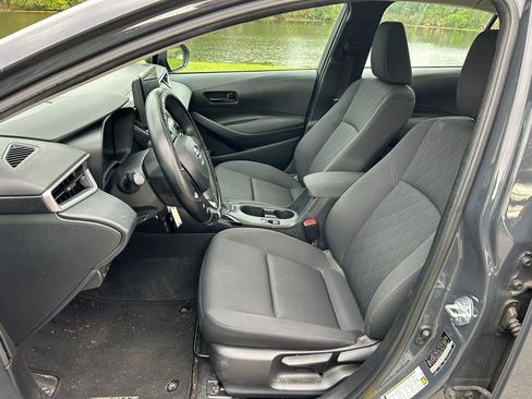 Used 2024 Toyota Corolla LE image 14