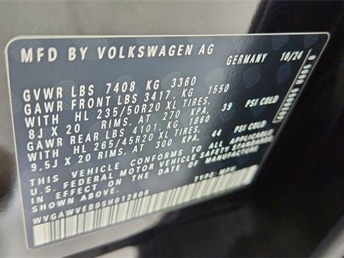 Used 2025 Volkswagen ID. Buzz Pro S image 57