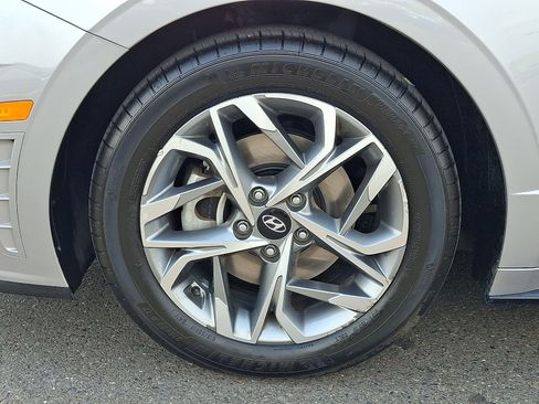Certified 2023 Hyundai Sonata SEL w/ Cargo Package FWD image 8