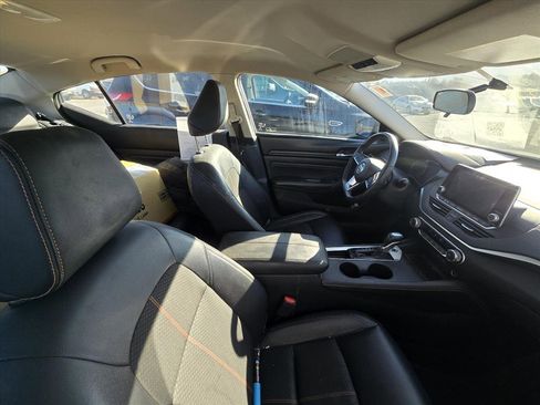 Used 2019 Nissan Altima 2.5 SR image 4