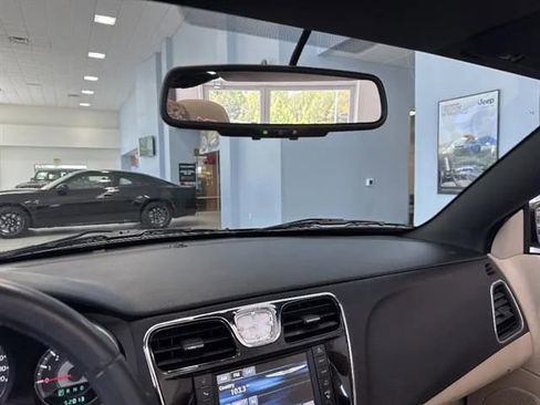 Used 2012 Chrysler 200 Touring w/ Cold Weather Group FWD image 11