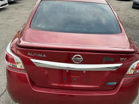 Used 2014 Nissan Altima 2.5 SV image 7