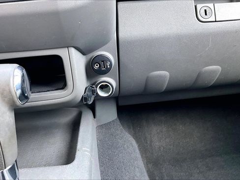 Used 2019 Nissan Frontier S RWD image 16