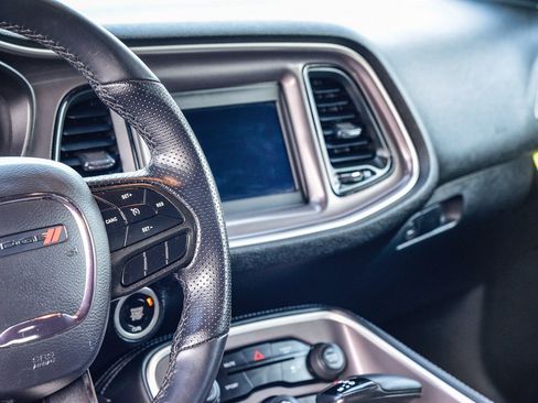 Used 2022 Dodge Challenger SXT w/ Blacktop Package image 17