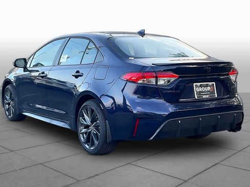 Used 2026 Toyota Corolla SE FWD image 12