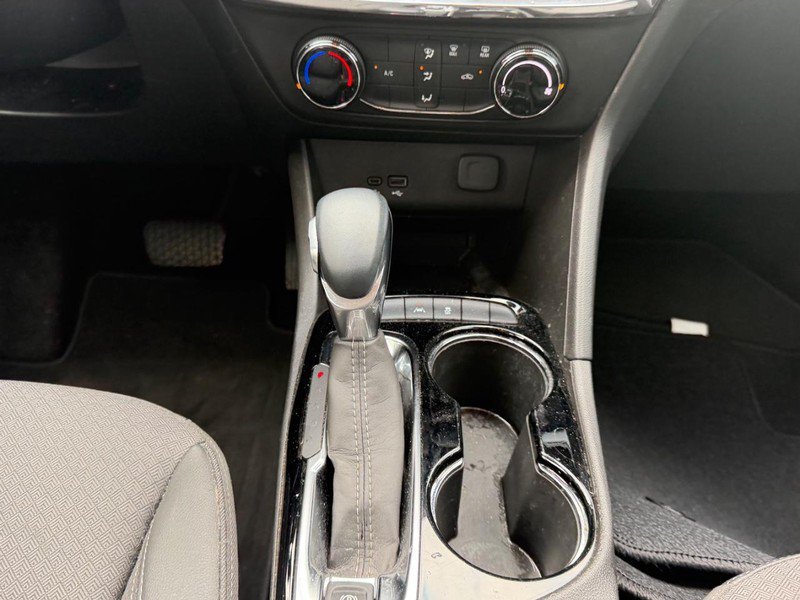 Used 2025 Buick Encore GX Preferred FWD image 15