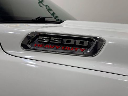 Used 2022 RAM 5500 Tradesman w/ Max Tow Package AWD/4WD image 49