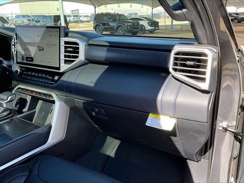 Used 2025 Toyota Tundra Platinum image 17