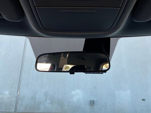 Used 2025 Kia Soul LX w/ LX Technology Package image 16