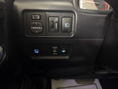 Used 2023 Toyota 4Runner Limited image 20