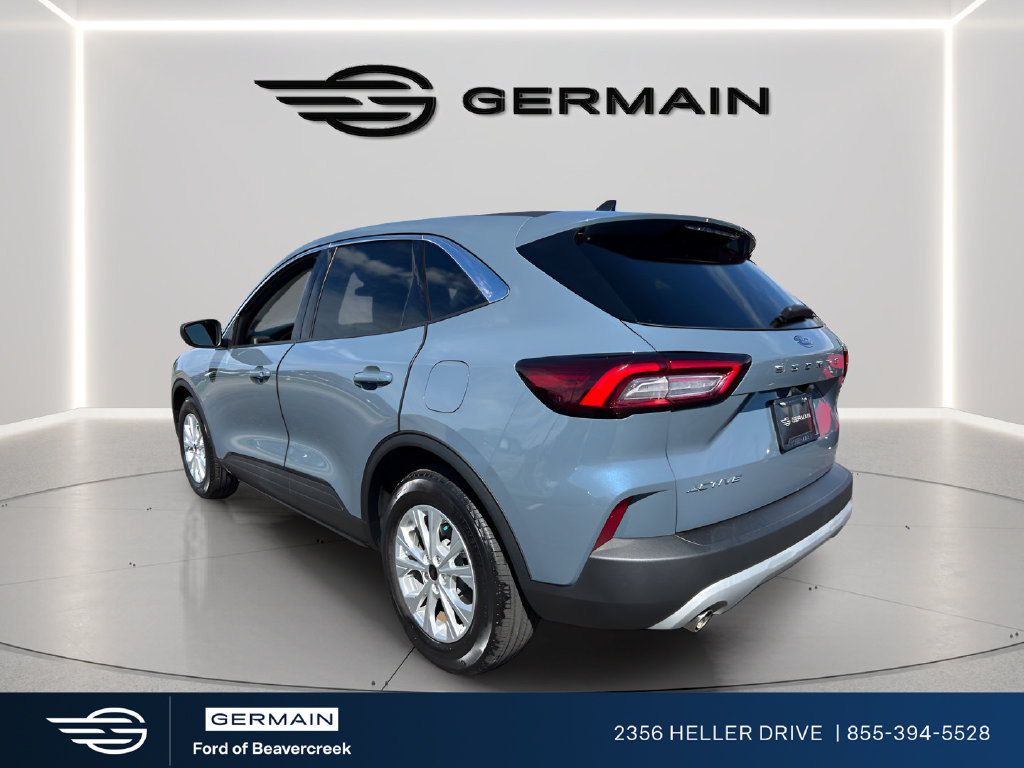 Used 2023 Ford Escape Active FWD image 7
