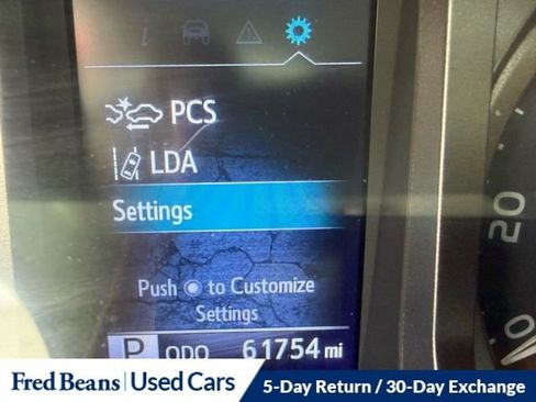 Used 2022 Toyota Tacoma SR5 w/ SR5 Appearance Package (SM) image 19