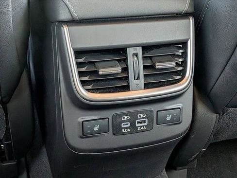 Certified 2024 Subaru Outback Limited AWD/4WD image 20