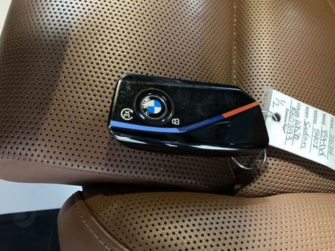 Used 2024 BMW 540i xDrive w/ Executive Package image 15