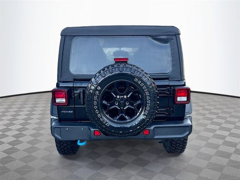 Used 2023 Jeep Wrangler Unlimited image 7