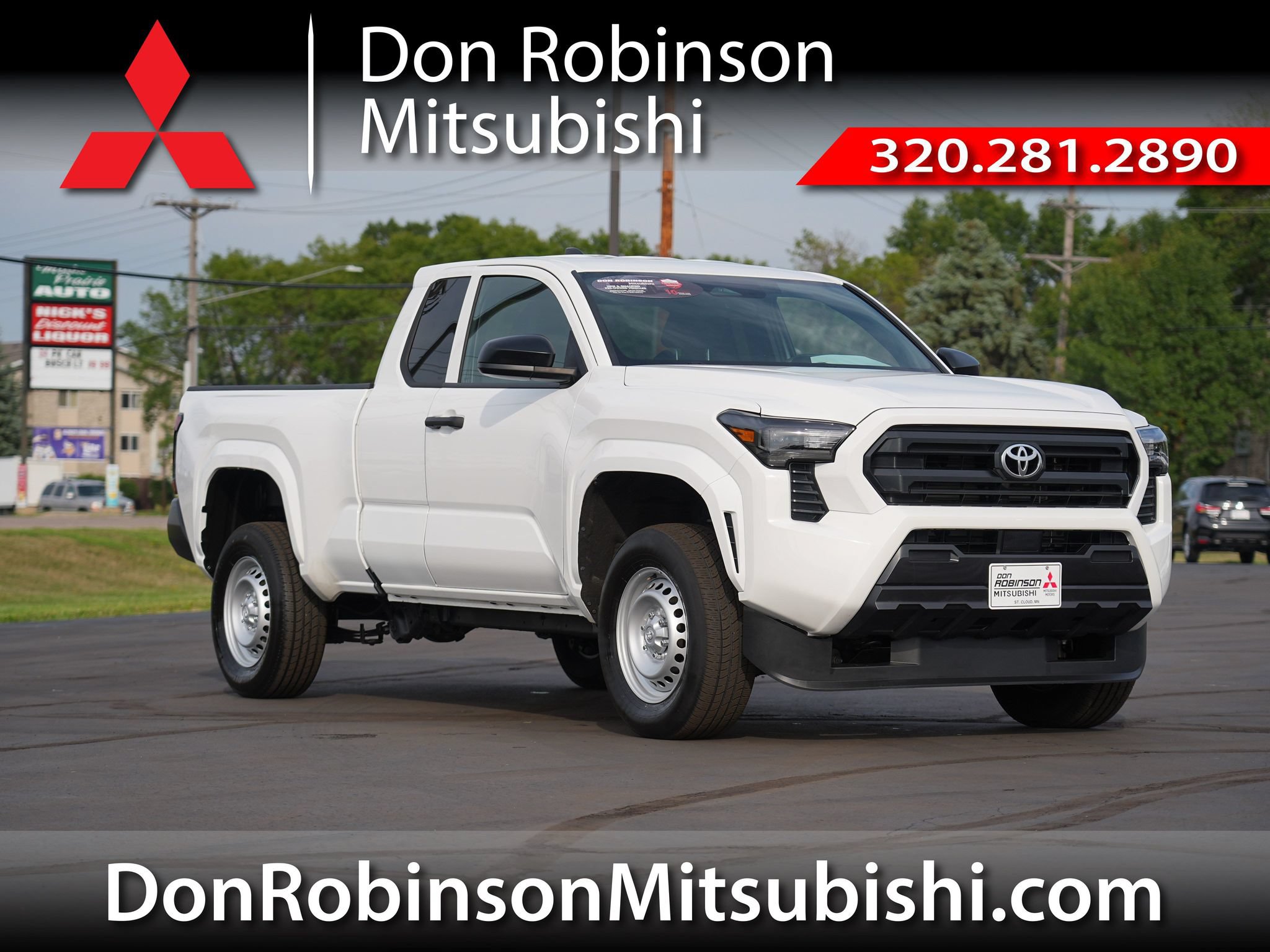 Used 2025 Toyota Tacoma SR RWD image 1