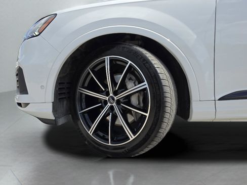 Used 2021 Audi Q7 3.0T Prestige w/ Prestige Package AWD/4WD image 42