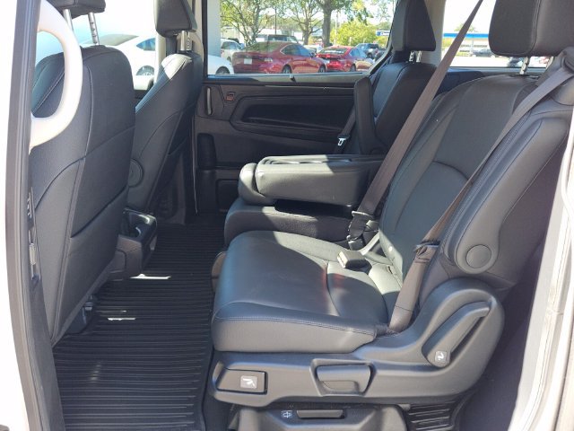 Used 2026 Honda Odyssey EX-L image 11