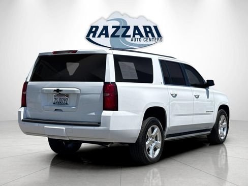 Used 2016 Chevrolet Suburban LT w/ Luxury Package RWD image 3