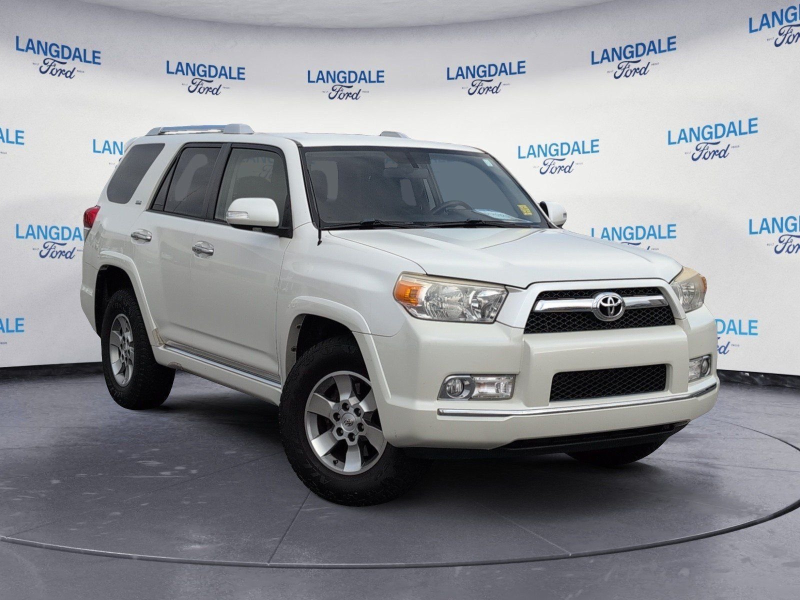 Used 2013 Toyota 4Runner SR5 RWD image 2