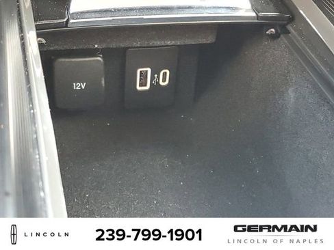 New 2025 Lincoln Corsair FWD image 30